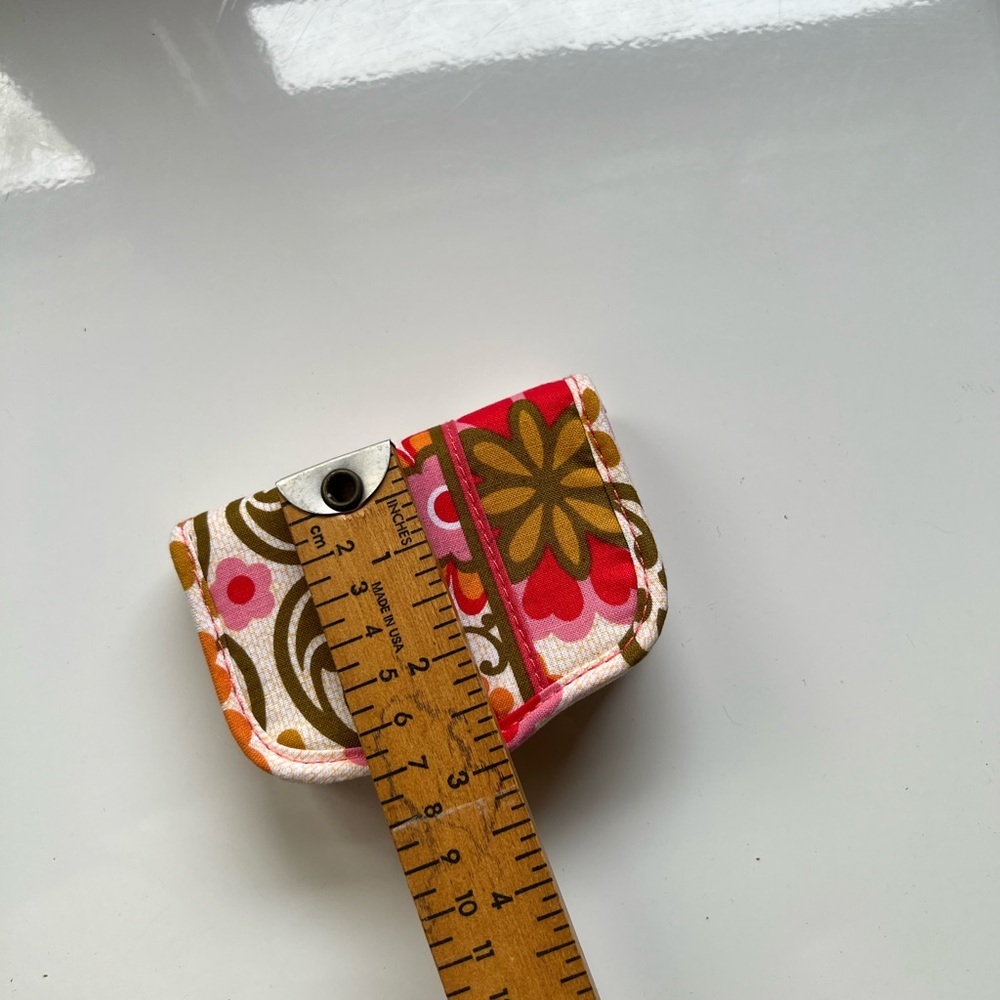 Vera Bradley Card Holder Folkloric Magnetic Close Wallet Floral Colorful Pink - Picture 5 of 5